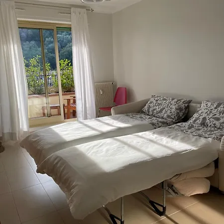 Sunny Апартаменти *