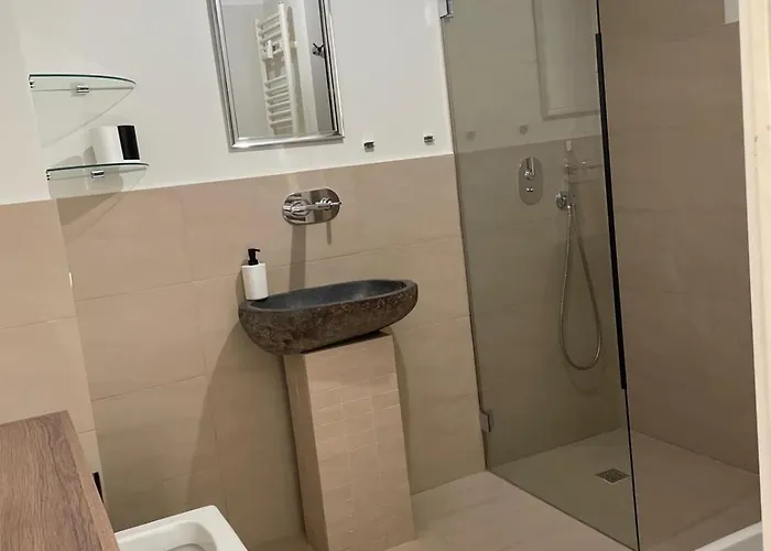 Sunny Апартаменты *